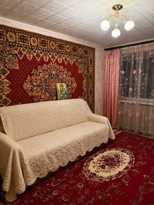 Продам 2 кім. кв. метро Студентська просп. Тракторобудівників, Урбан-парк LT