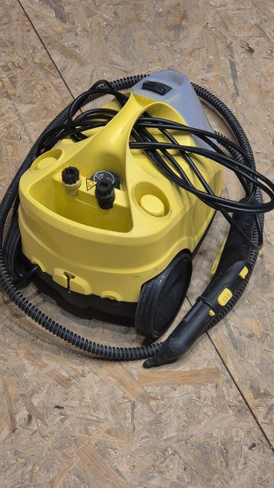 Mocna parownica Karcher SC4 + akcesoria.
