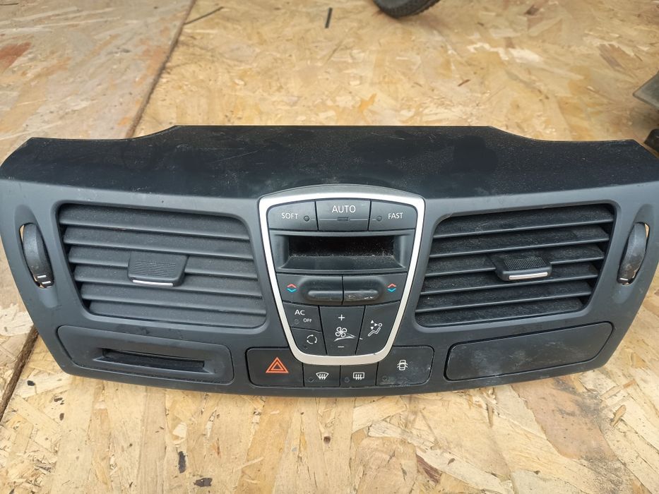 Panel klimatyzacji renault laguna 3