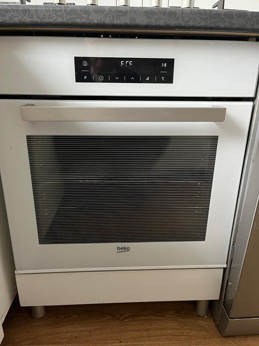 Piekarnik elektryczny BEKO – sprawny –