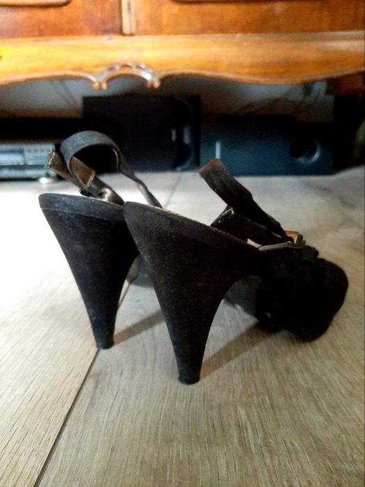 Szpilki czółenka Next 41/26cm.