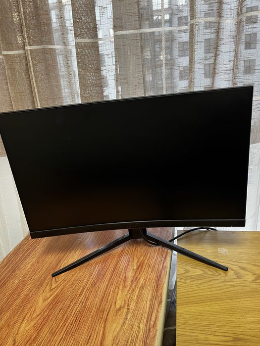 Монітор MSI G24C4 E2 розбите скло