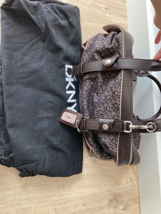 Mala DKNY como nova
