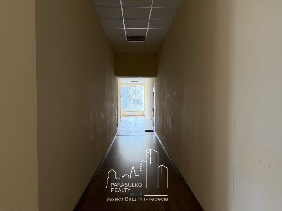 Продам окремо збудовану 3-и поверхову будівлю