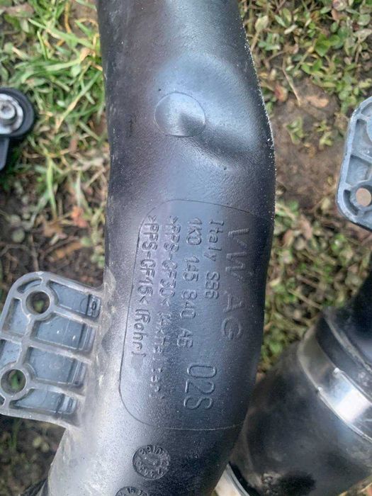 Патрубок 1.6 TDI 2.0 TDI  145 840 AB AE AA AC  AUDI SEAT SKODA VW