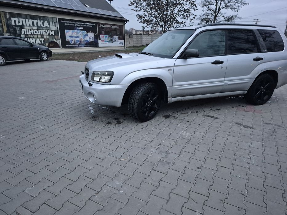 Субару форестер 2004г