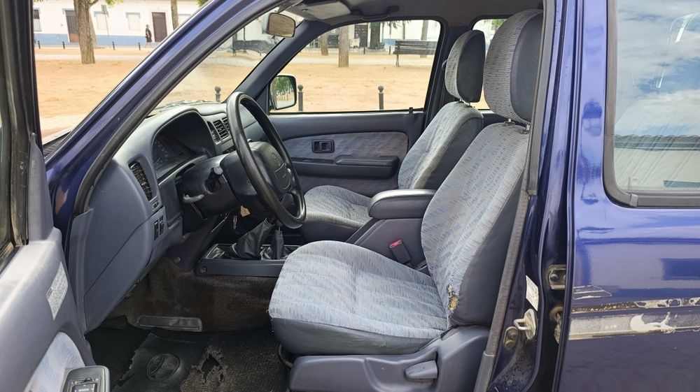 Toyota Hilux tracker 4x4 2.4cc 100cv ano 99