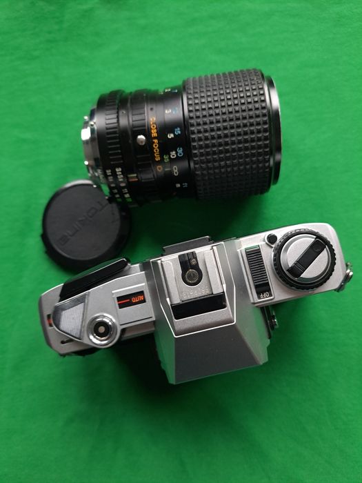 Aparat Minolta X300+Tokina 35-105.Jak nowy!