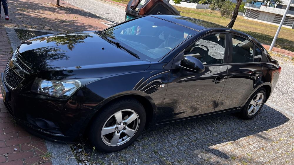 Chevrolet Cruze 1.6 LS