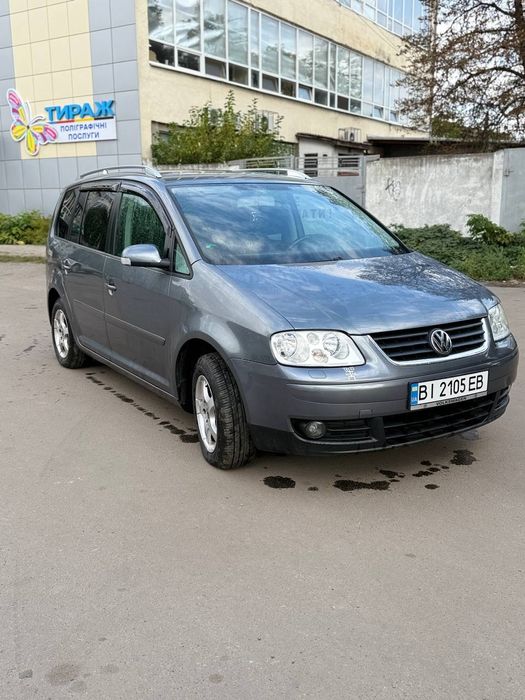 У Продажу VW Touran в гарному стані