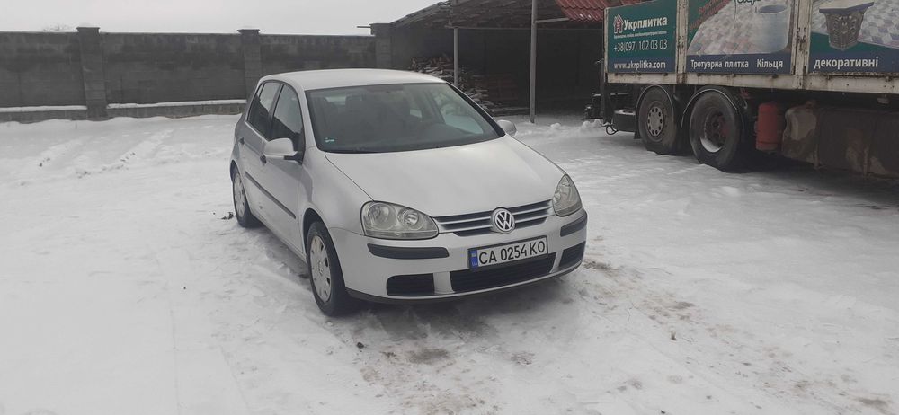 Продам Volkswagen Golf 5  mpi газ-бензин
