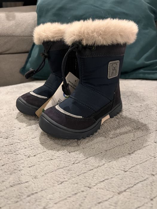 Nowe dziecięce buty śniegowce rozm 23