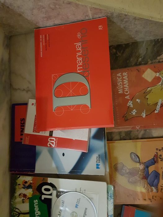 Livros escolares