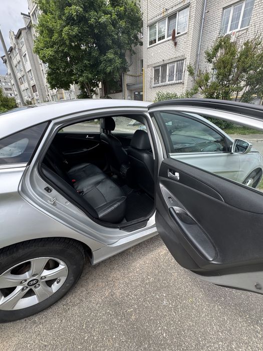 Hyundai sonata 2015рік