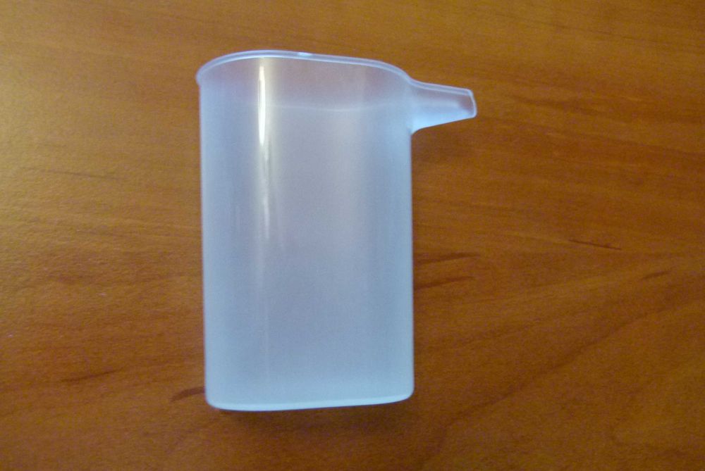 Pojemnik na wodę z dzióbkiem