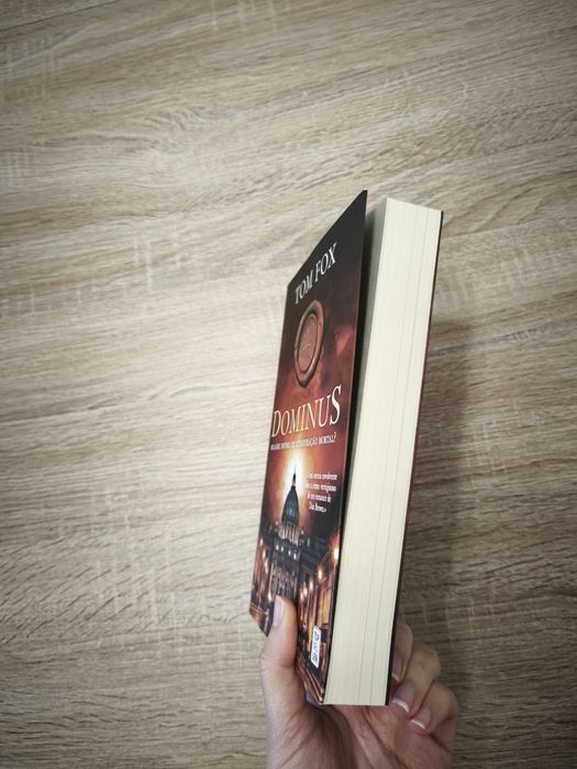 Livro "Dominus" de Tom Fox
