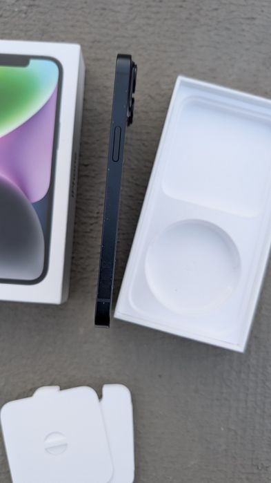 iPhone 14 128 caixa original cabo e capas