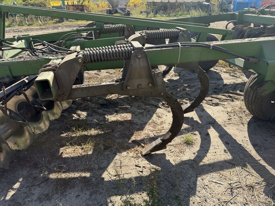 Глибокорозпушувач John Deere 510