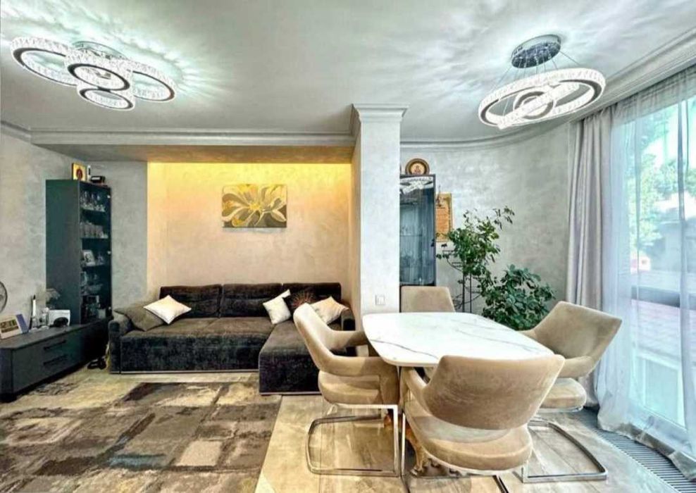 2х ком. стильная, уютная квартира в ЖК Граф на Азарова у самого моря.