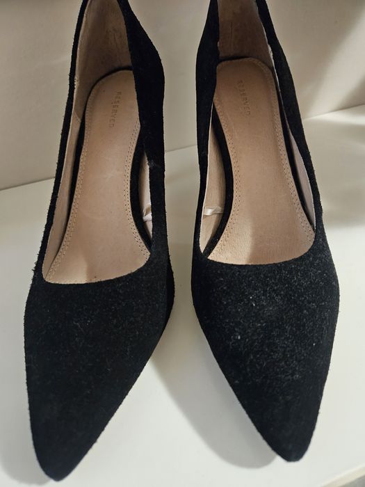 Sprzedam czarne szpilki