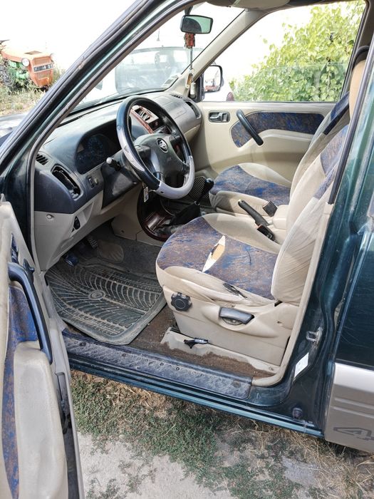 Nissan Terrano 2.7