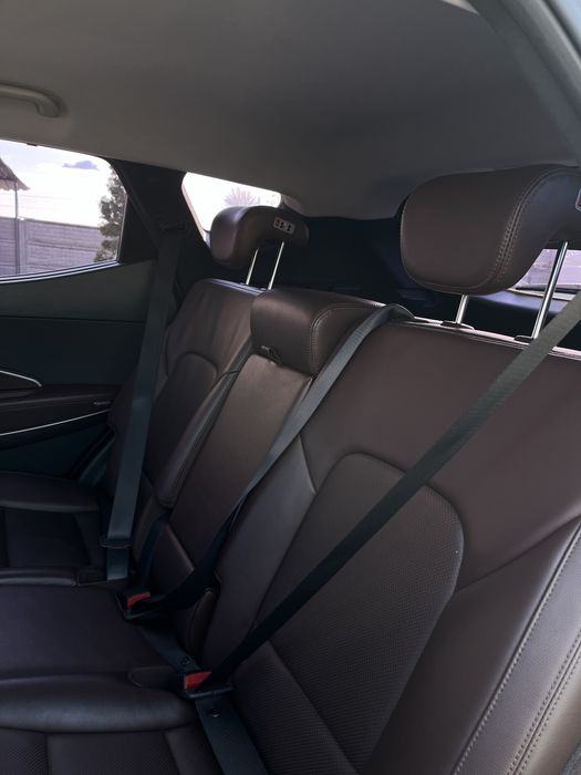 Hyundai Santa FE 2016 VIN KMHSW81UDHU746429 фото оголошення 4 з 24