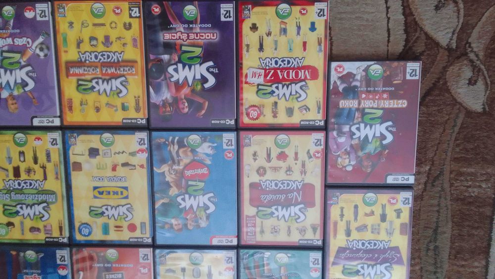 Sims2 gry 17 Dodatków na komputer PC