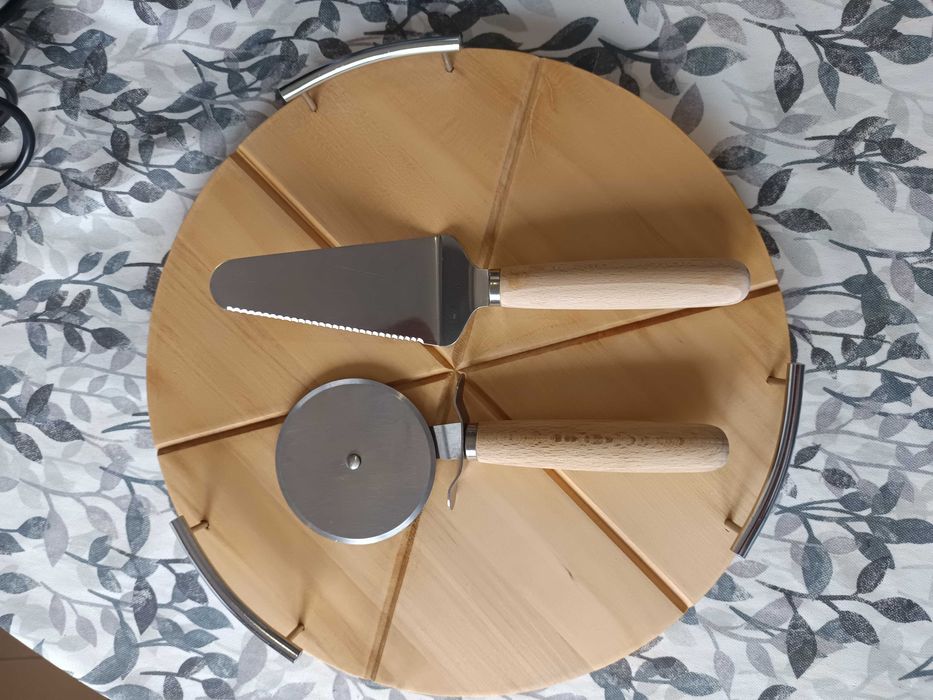 Tábua para pizza437677727595909120