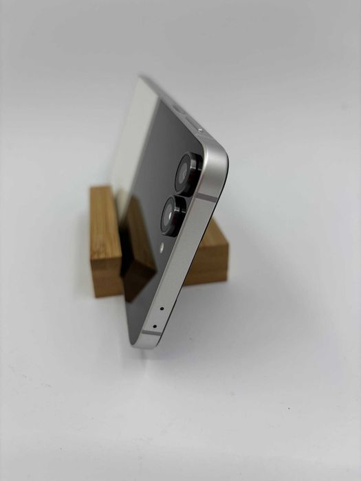 Samsung Galaxy Flip 7 FE 256GB White ГАРАНТІЯ 6 Місяців