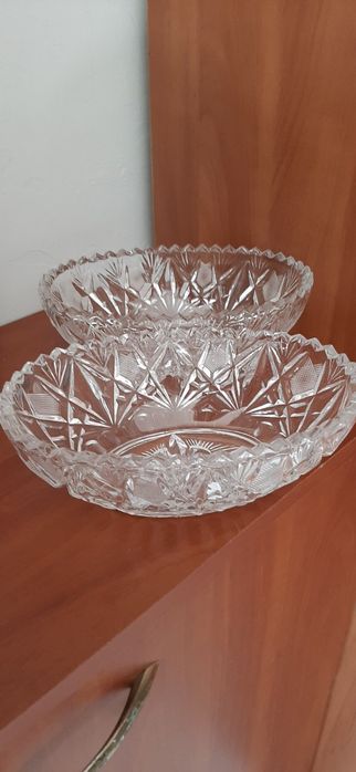 Продам хрустальные вазочки и креманки