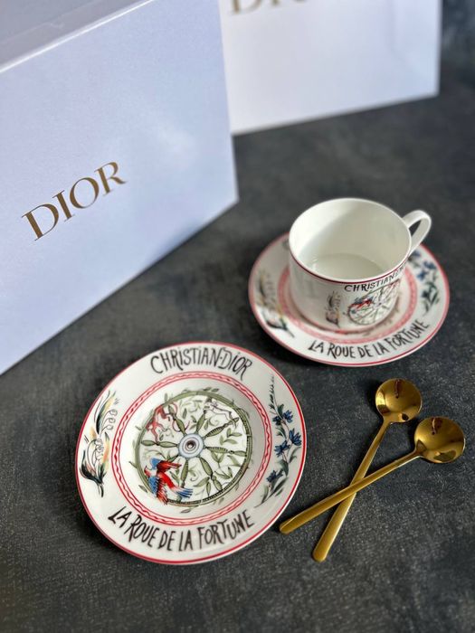 Сервіз набір посуду Christian Dior: 2 500 грн. - Посуда / кухонная