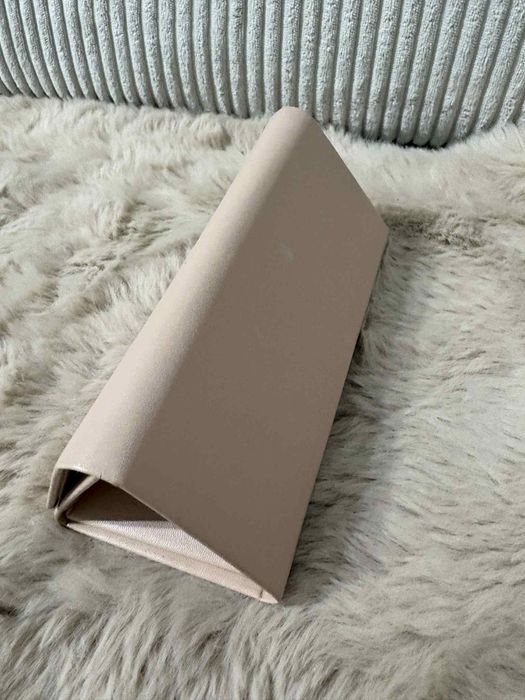 Karen Millen etui na okulary