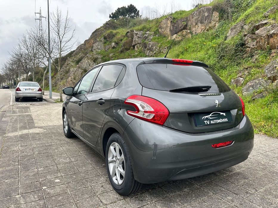 Peugeot 208 1.4 HDi Active