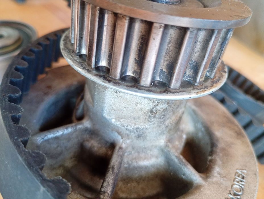 Ремінь ГРМ,помпа,натяжний ролик Авео.ланос,нексия 1.5