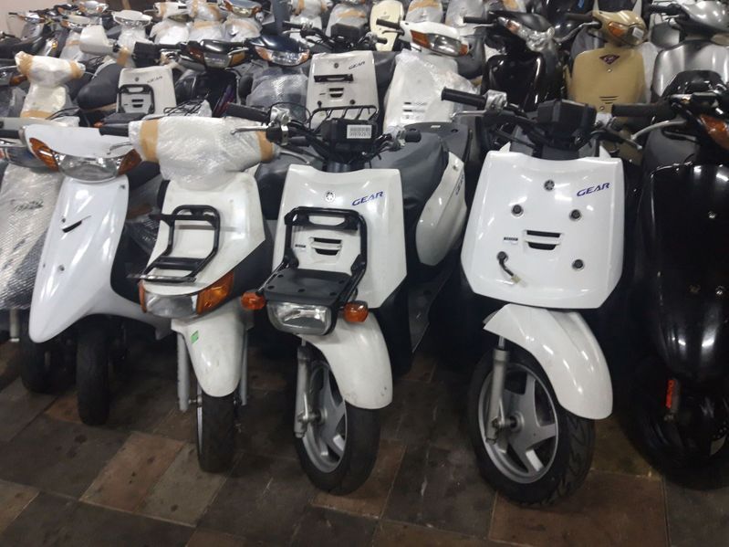 Пластик боковий на  Suzuki lets1 (2 3 4 5 pallet address v 50 4 t )