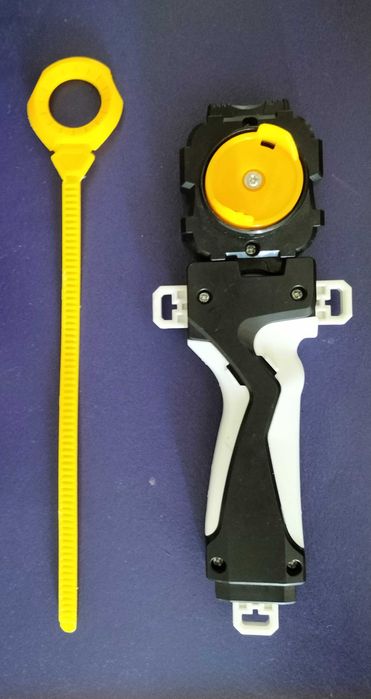 Arena Beyblade Burst Evolution Estádio Torre de Batalha + 4 beyblades