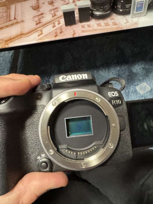 Aparat Canon EOS R10 -Megazestaw