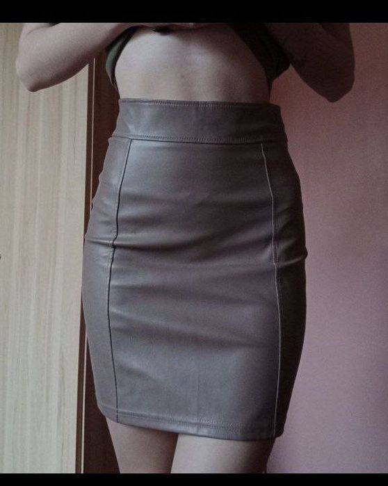 Юбка очень красивого цвета