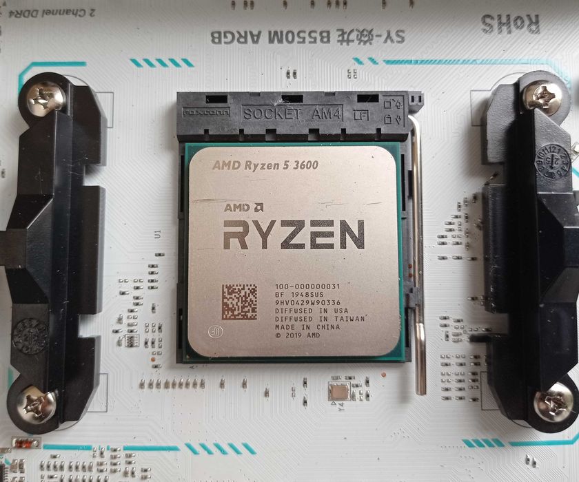 Ігровий комплект SOYO B550M + Ryzen 5 3600 3.6GHz AM4 + 16Gb DDR4