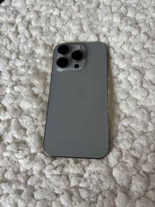 Iphone 15 pro 256 titan e-sim neverlock