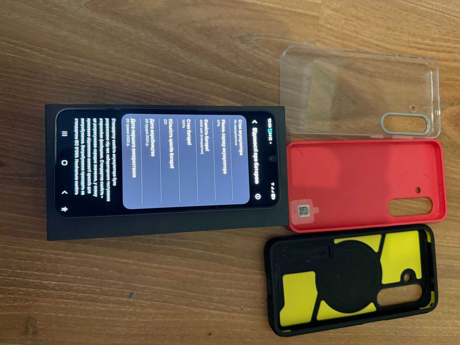 Samsung S25 12/256, стан 10/10. Не скидати до заводських налаштувань.