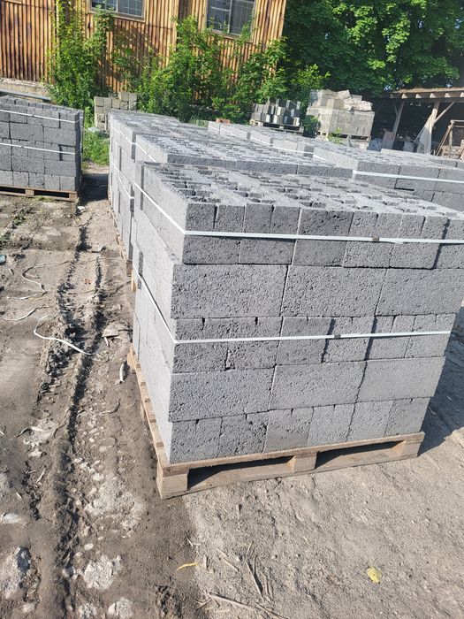 Шлакоблоки. Перестіночний блок.