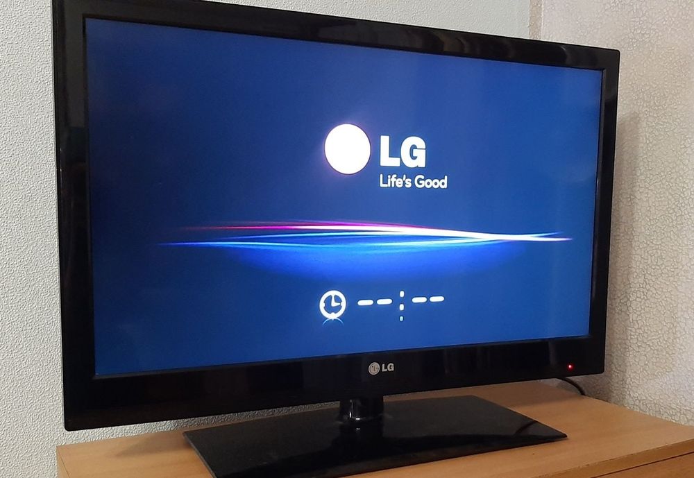 TV LG 32LV3400 a funcionar