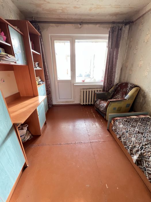 ПРОДАМ 4 кім.кв. в зразковому будинку район Богдана 29000$