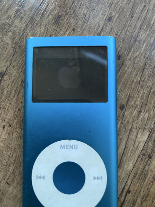 Плеер Apple ipod shuffle 2g 1gb a1204
