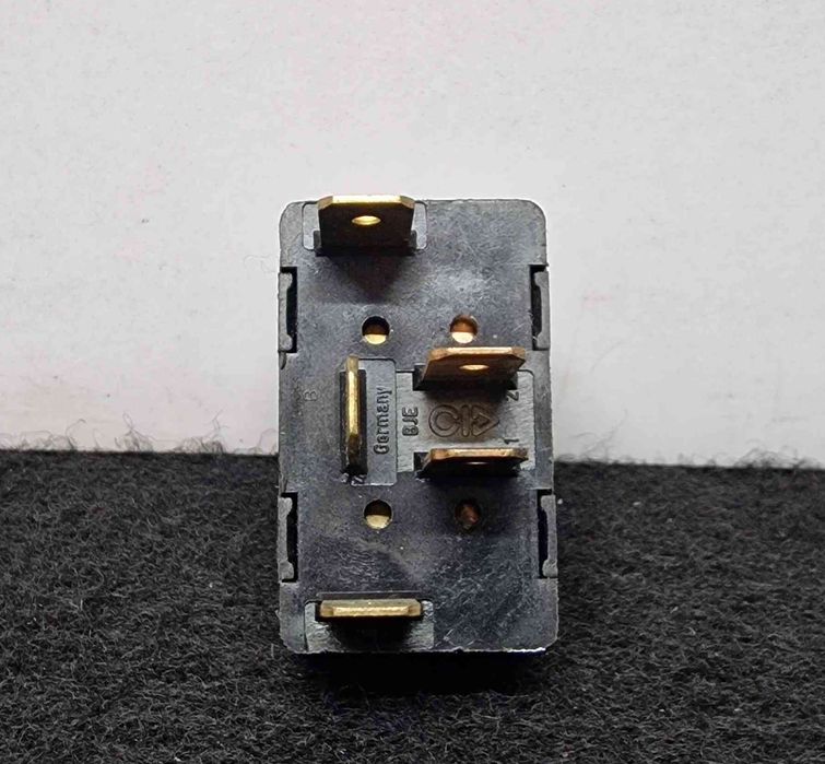 Comando / Botão / Interruptor Vidros Trás Direito 4D0959855 - AUDI A4 B5 Avant