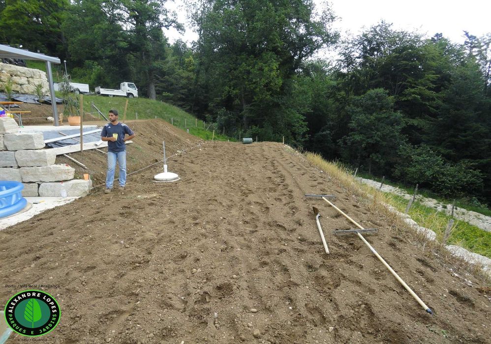 Realizamos jardins ao m2 em todo o país