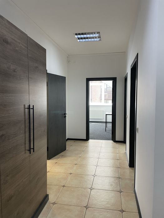 Оренда офісу з меблями м. Олімпійська (вул. Антоновича 72) світло є!!!