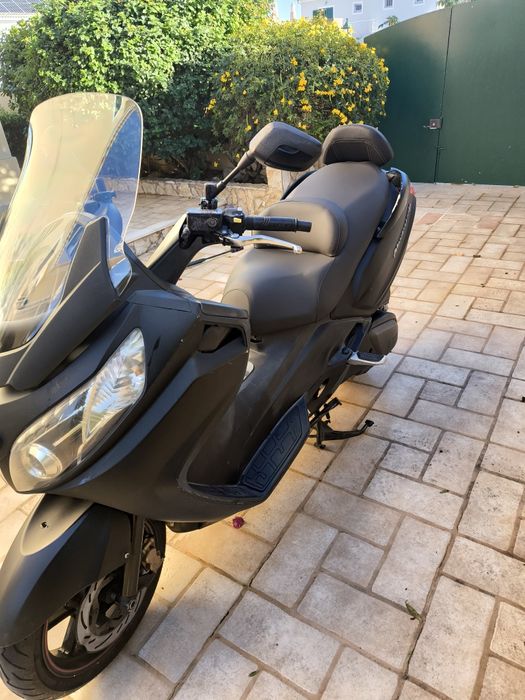 Vendo max SYM 600I