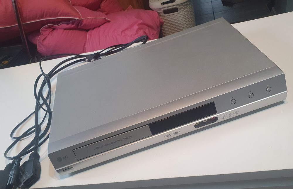 Odtwarzacz DVD Lg